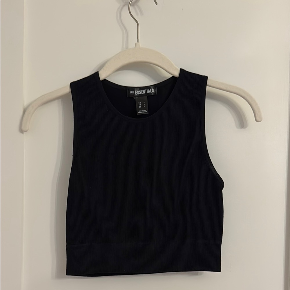 Black Ribbed Crop Top